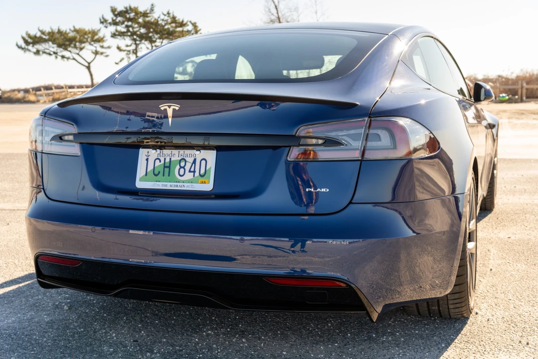 2021 Tesla Model S Plaid - Image 5 of 31