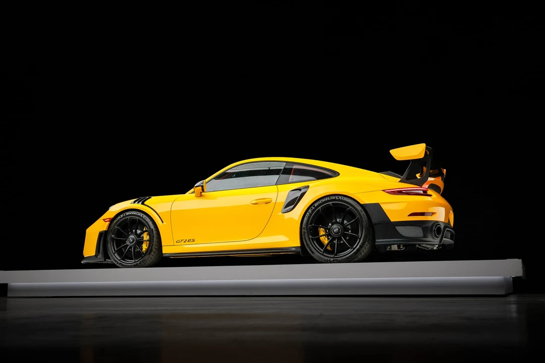2018 Porsche 991 GT2 RS - Image 29 of 31