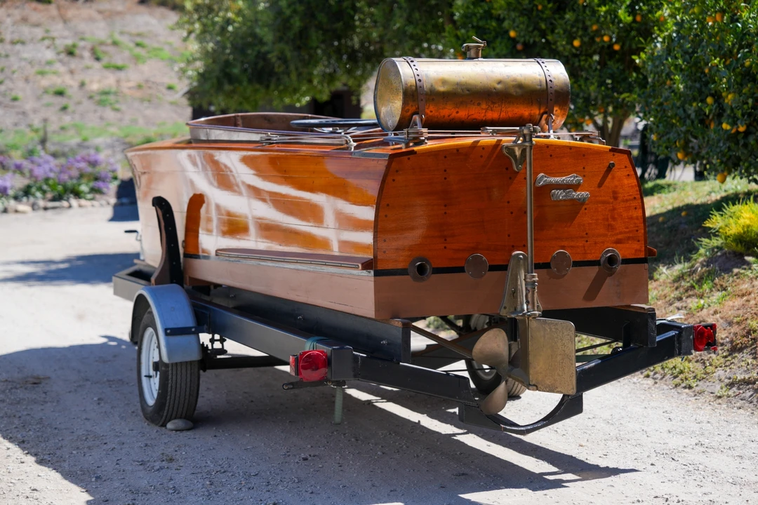Chris-Craft - Image 7 of 31