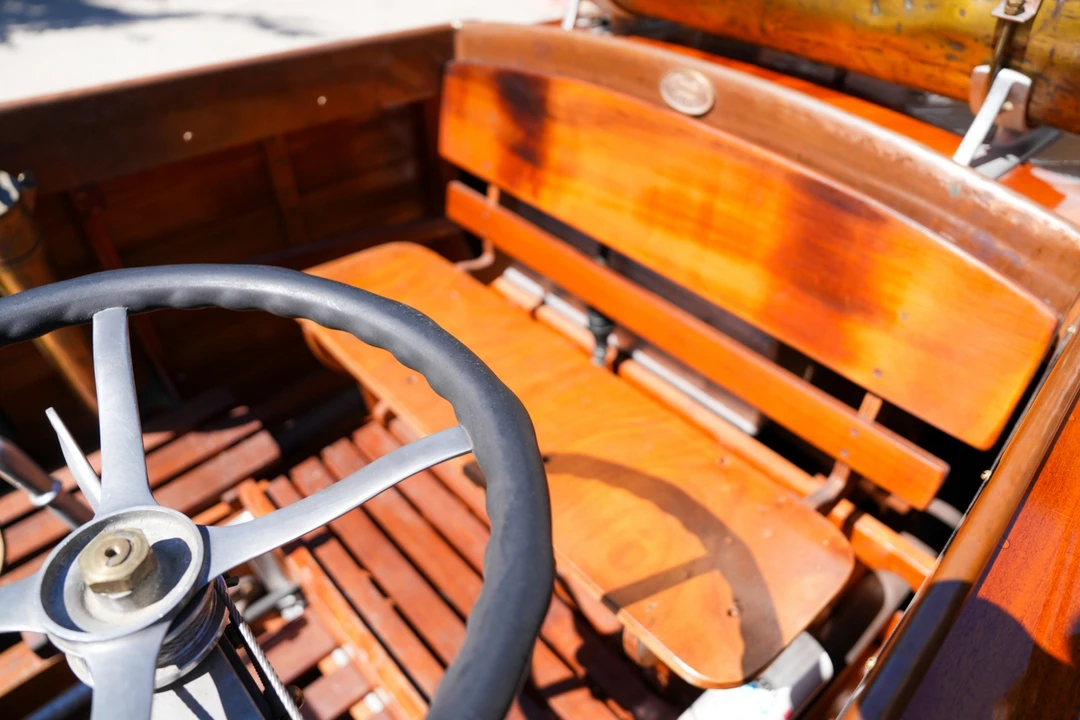 Chris-Craft - Image 19 of 31