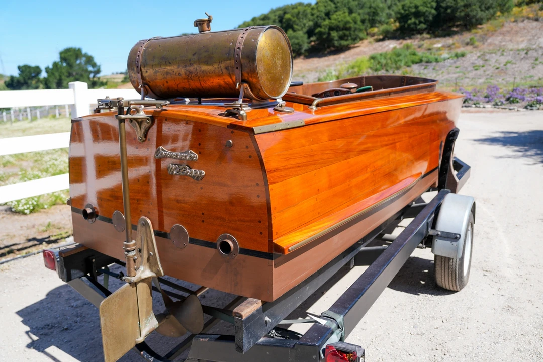Chris-Craft - Image 4 of 31