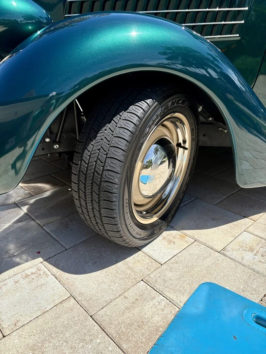 1935 Ford Model 48 & 68 - Image 27 of 31