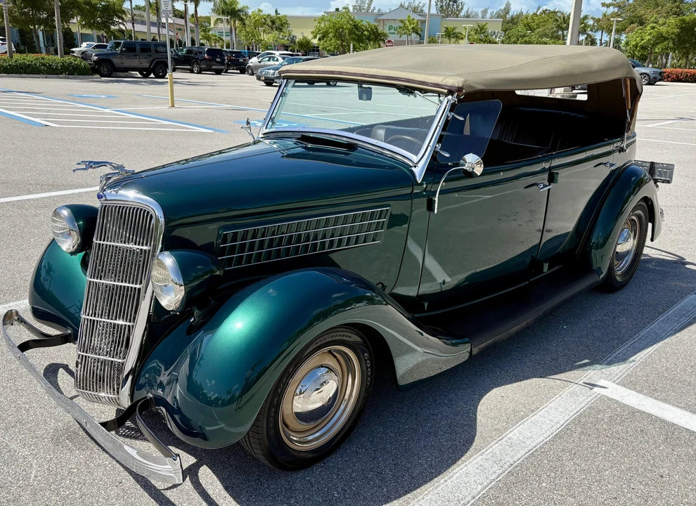 1935 Ford Model 48 & 68 - Image 8 of 31
