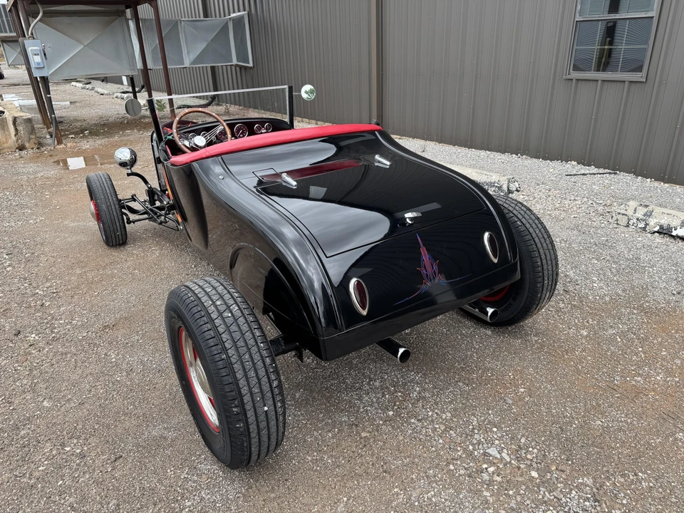 Ford Hot Rod - Image 9 of 31