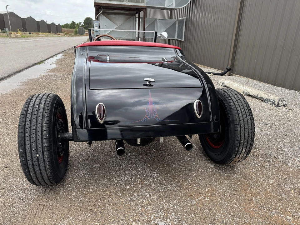 Ford Hot Rod - Image 11 of 31
