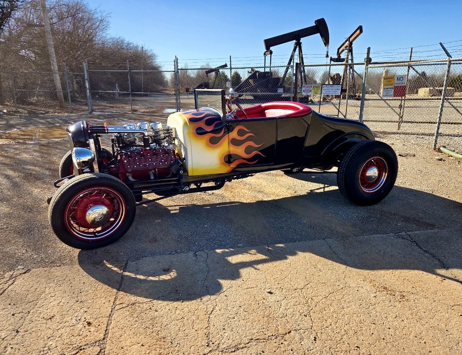 Ford Hot Rod - Image 13 of 31