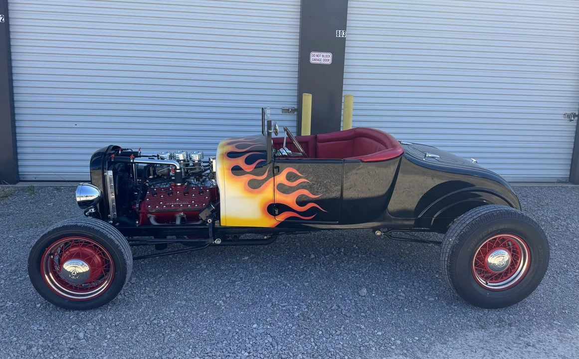 Ford Hot Rod - Image 25 of 31