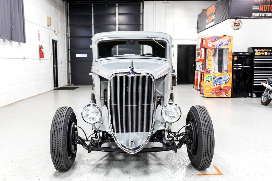 Ford Hot Rod - Image 8 of 31