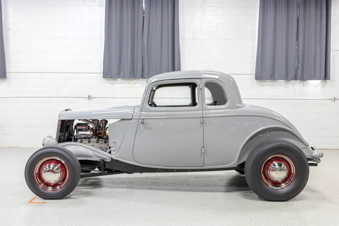 Ford Hot Rod - Image 2 of 31