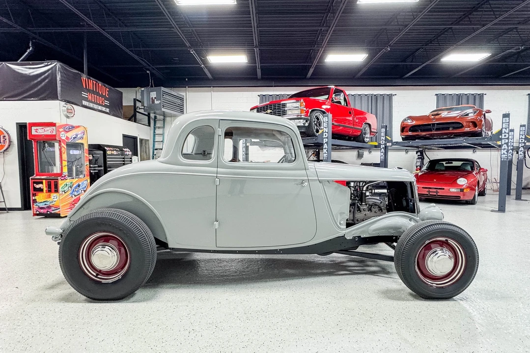 Ford Hot Rod - Image 6 of 31