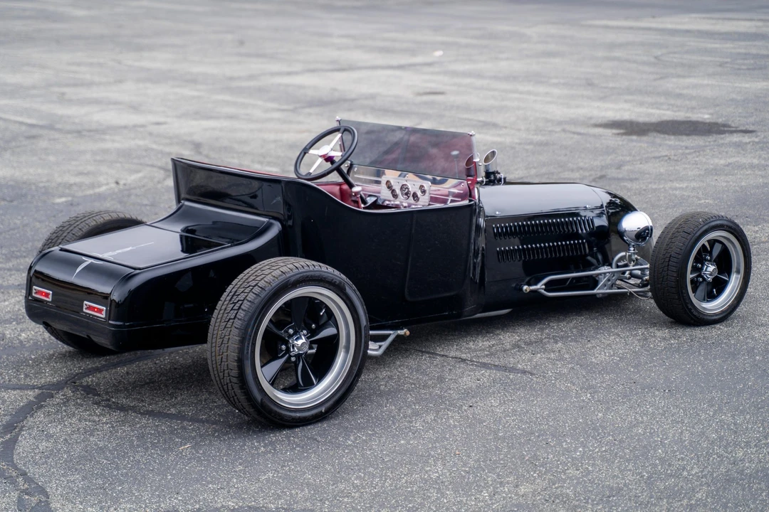 Ford Hot Rod - Image 7 of 31