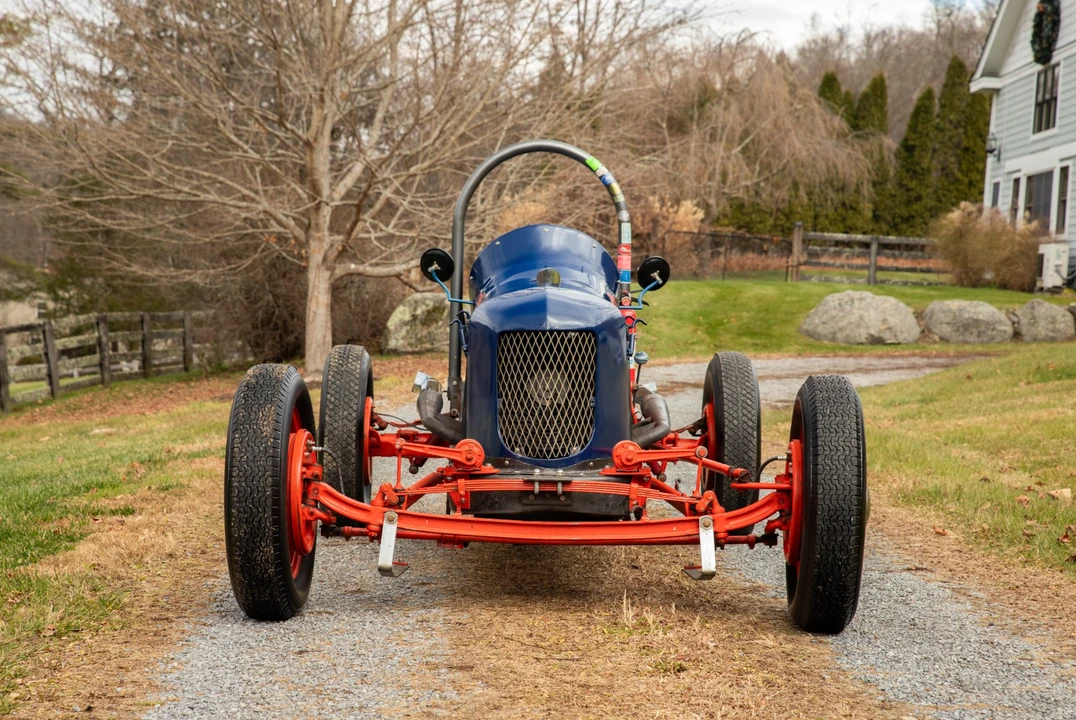 Ford Replica - Image 12 of 31