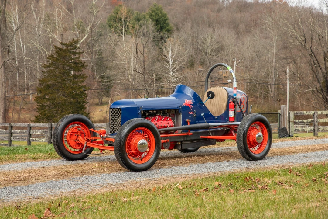 Ford Replica - Image 13 of 31