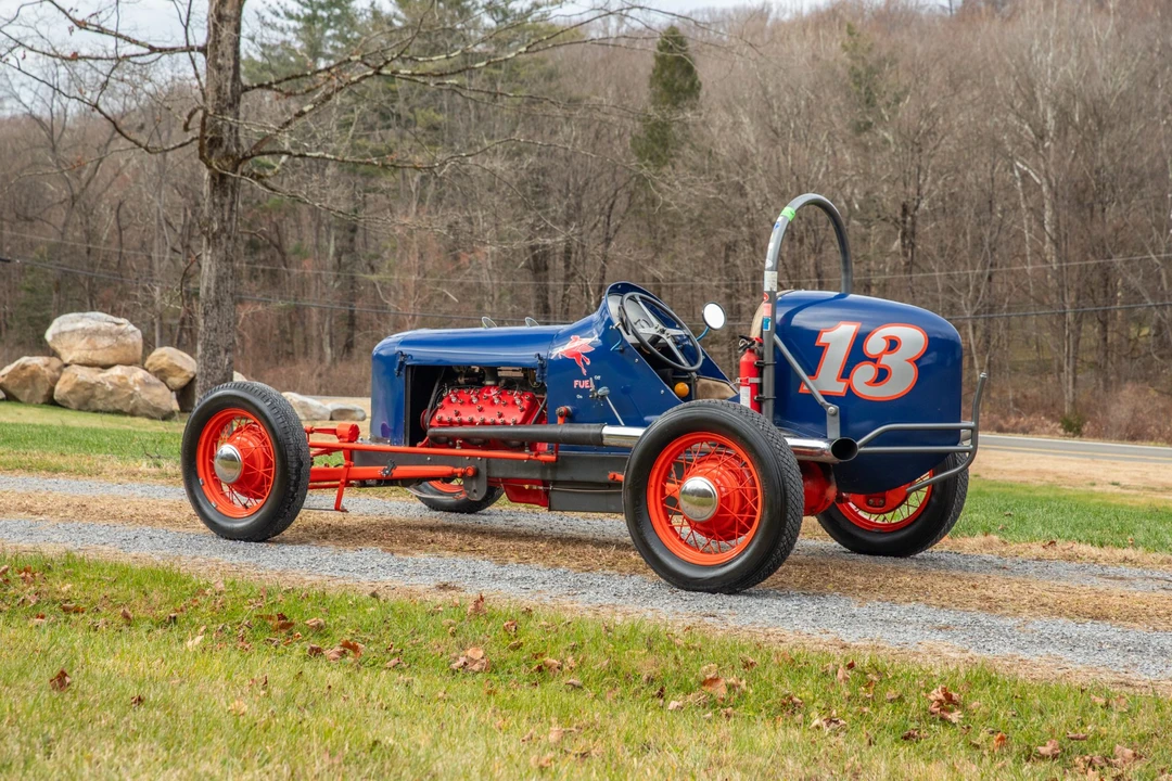 Ford Replica - Image 15 of 31