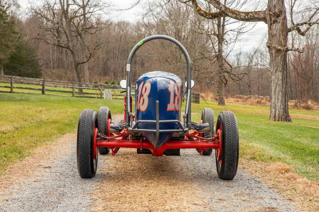 Ford Replica - Image 16 of 31