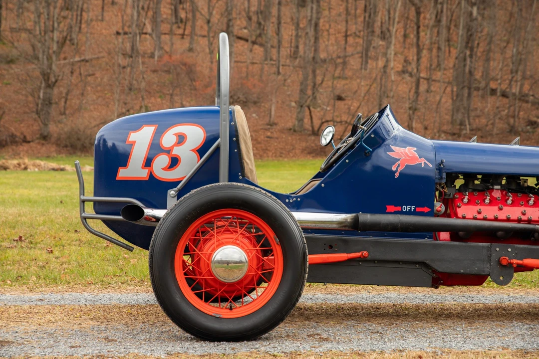 Ford Replica - Image 19 of 31