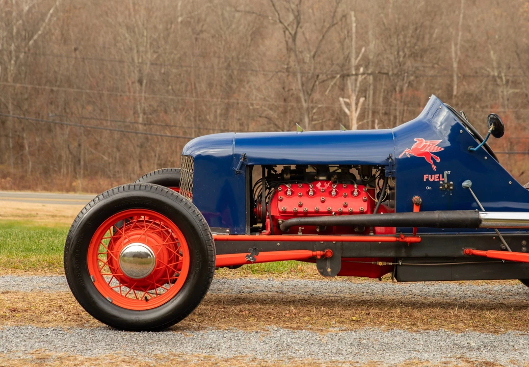 Ford Replica - Image 22 of 31