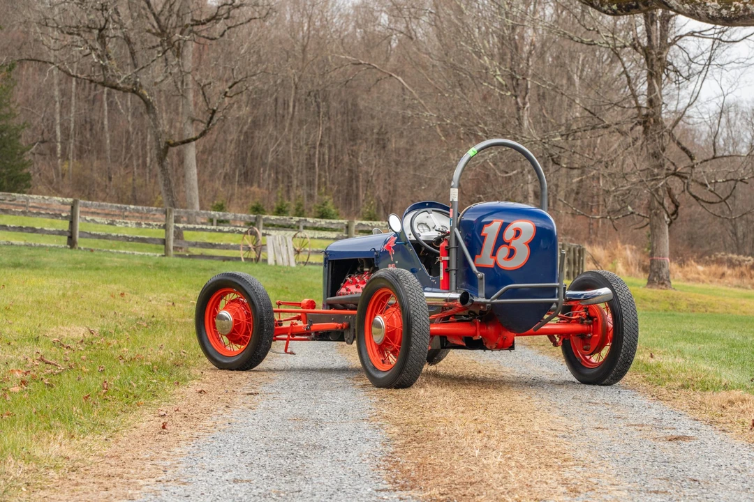 Ford Replica - Image 7 of 31