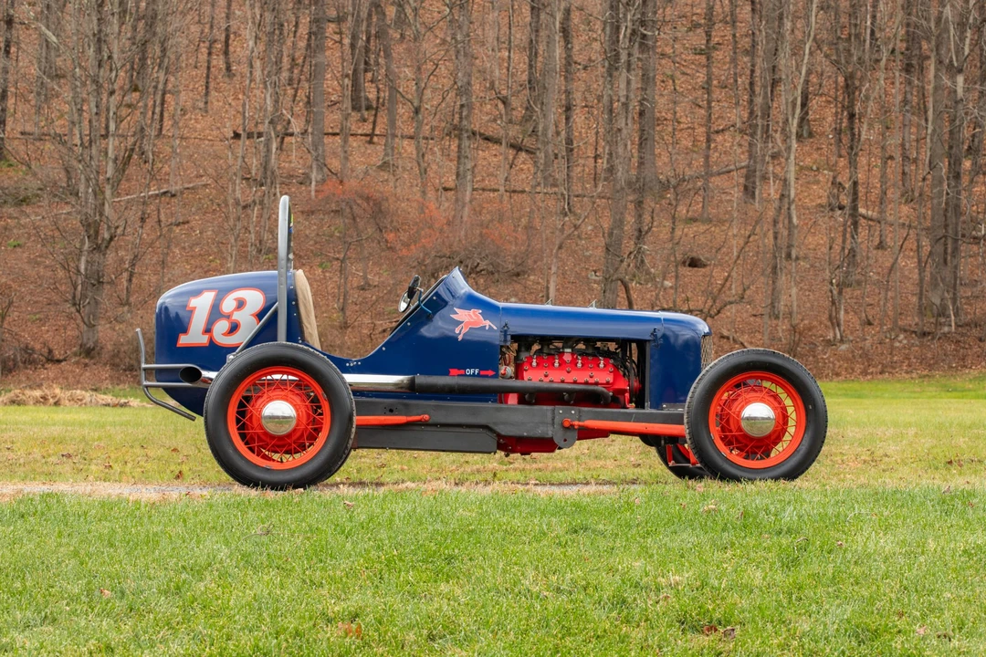 Ford Replica - Image 10 of 31