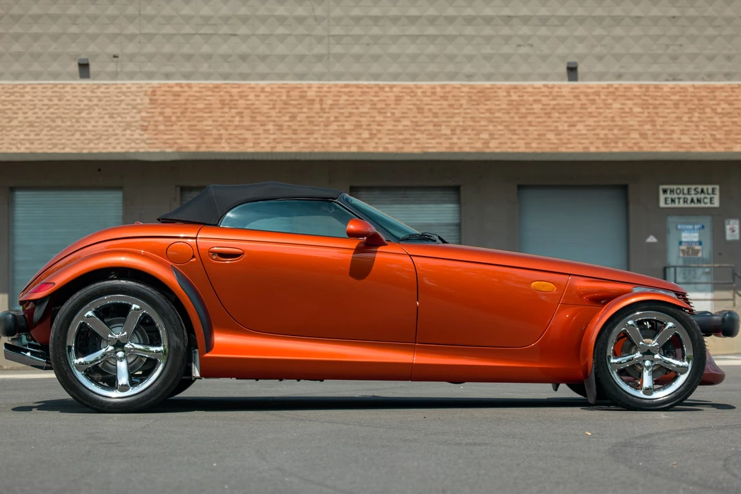 2001 Plymouth Prowler - Image 24 of 31
