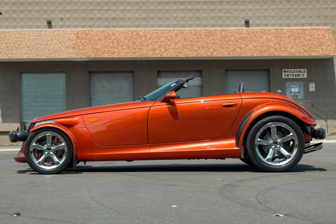 2001 Plymouth Prowler - Image 11 of 31