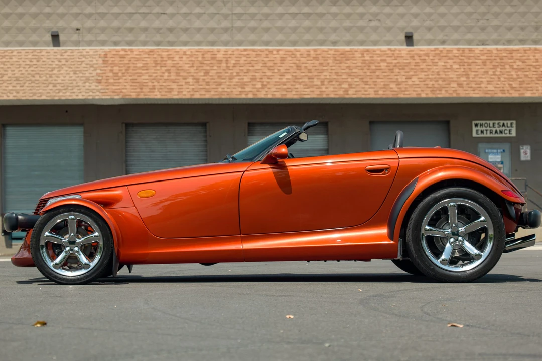 2001 Plymouth Prowler - Image 12 of 31