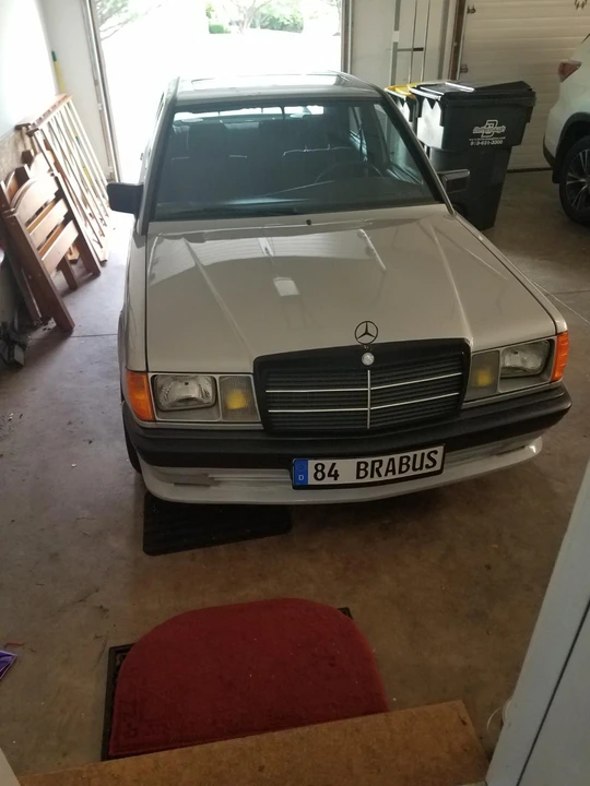 1984 Mercedes-Benz 190E - Image 11 of 31