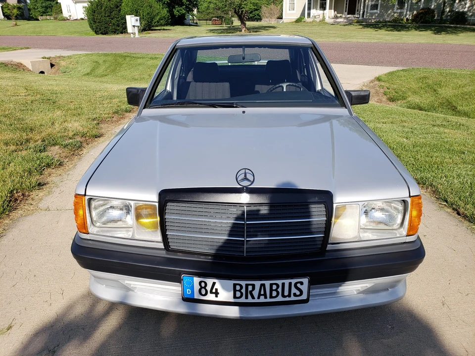 1984 Mercedes-Benz 190E - Image 3 of 31