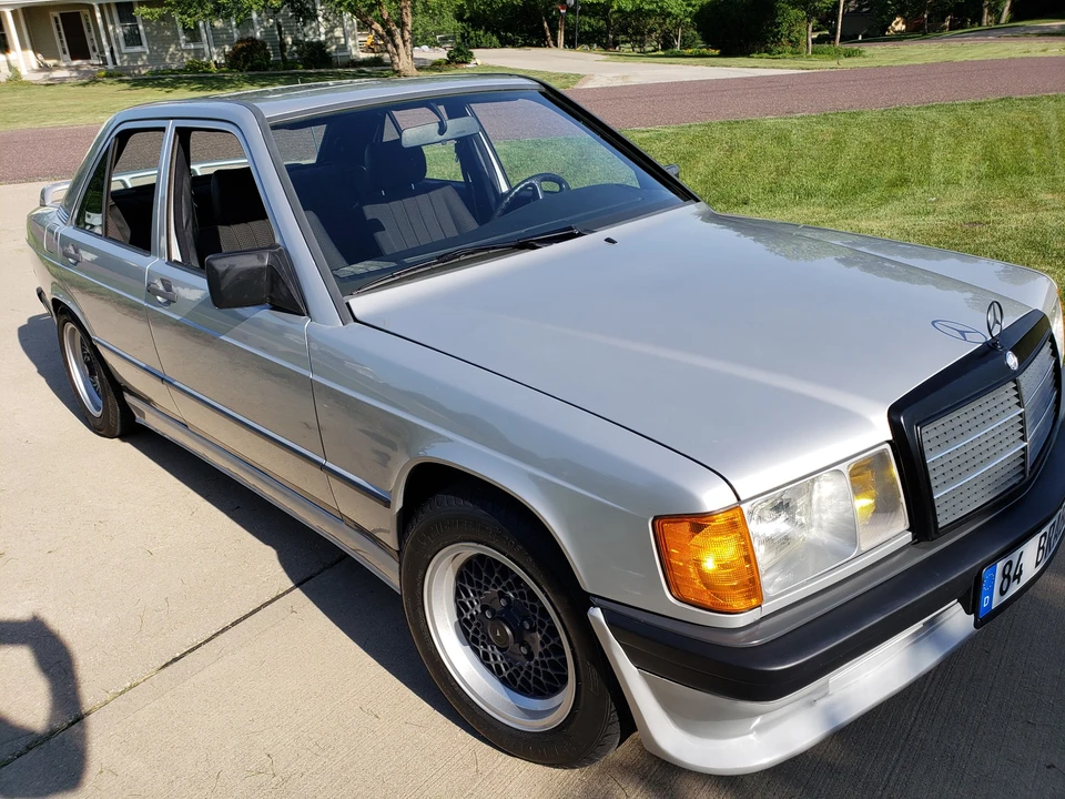 1984 Mercedes-Benz 190E - Image 4 of 31