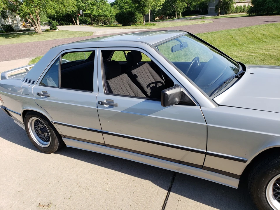 1984 Mercedes-Benz 190E - Image 5 of 31
