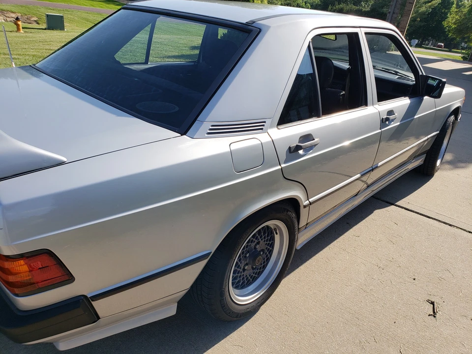 1984 Mercedes-Benz 190E - Image 6 of 31
