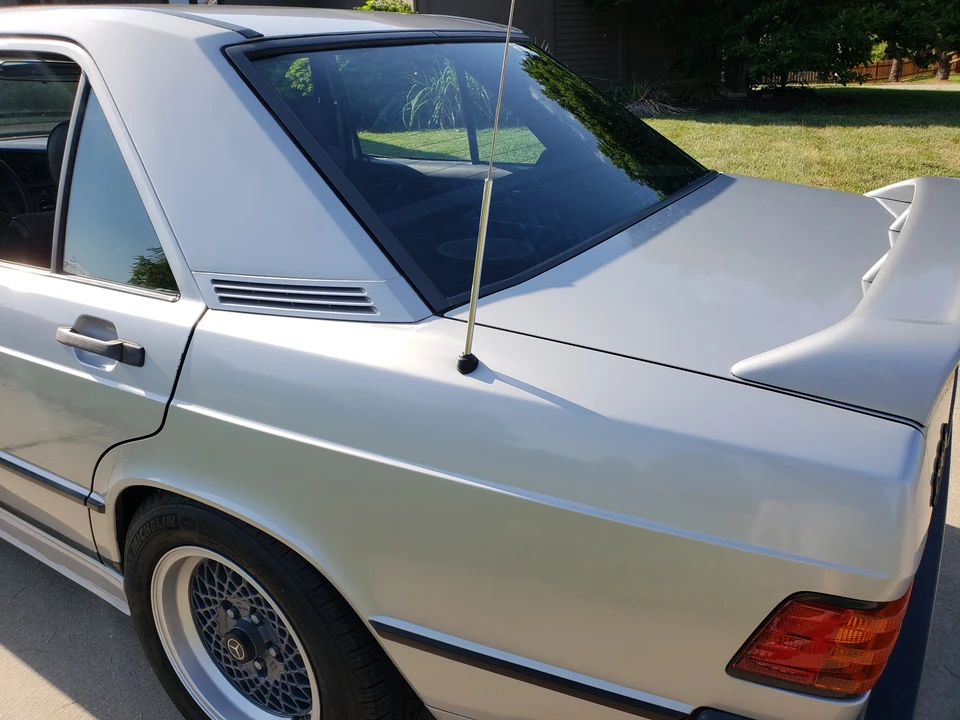 1984 Mercedes-Benz 190E - Image 8 of 31
