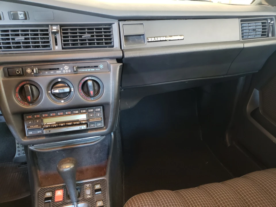 1984 Mercedes-Benz 190E - Image 19 of 31