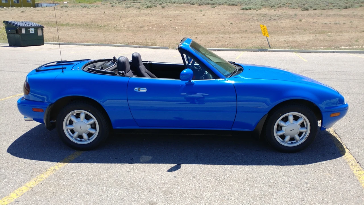 1990 Mazda NA MX-5 Miata - Image 11 of 31