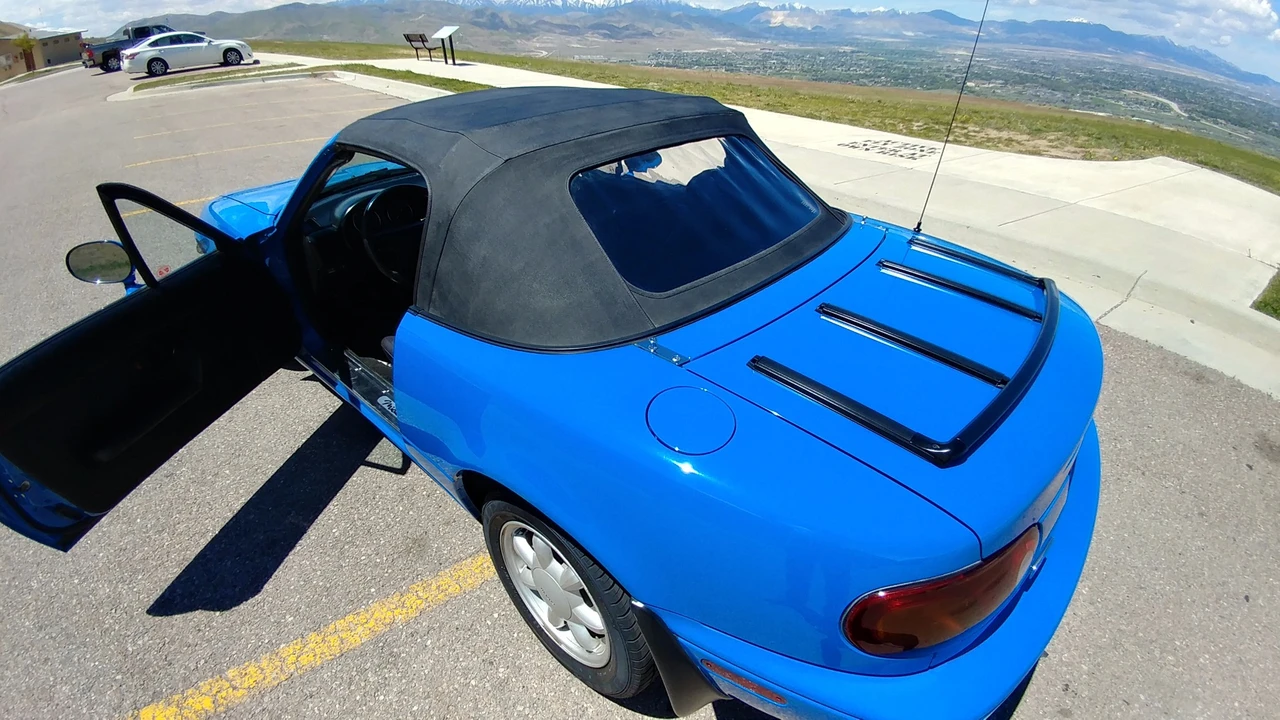 1990 Mazda NA MX-5 Miata - Image 5 of 31
