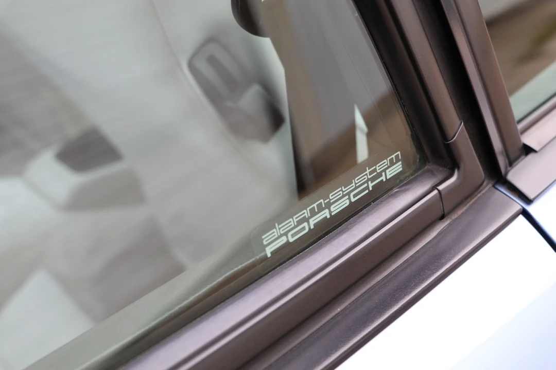 1991 Porsche 964 Carrera - Image 24 of 31