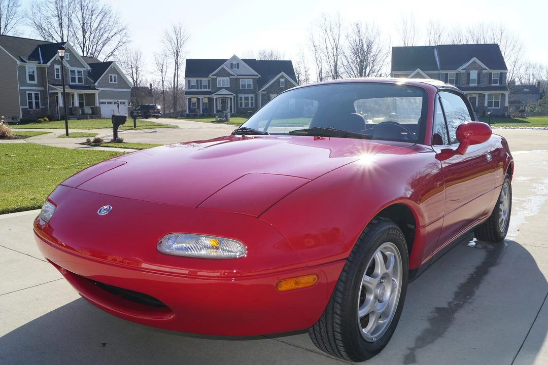 1994 Mazda NA MX-5 Miata - Image 2 of 31