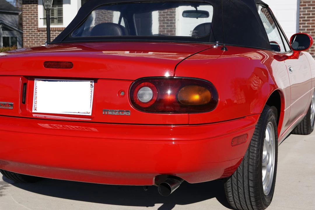 1994 Mazda NA MX-5 Miata - Image 12 of 31