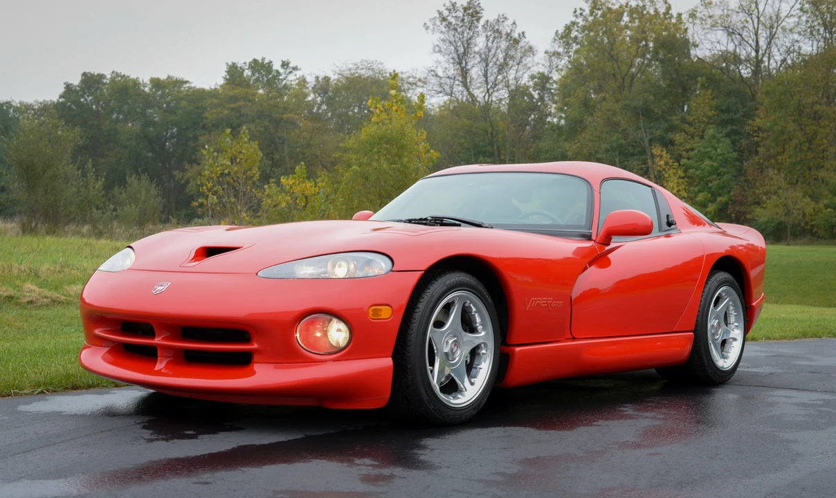 1997 Dodge Viper GTS 2nd Gen - Image 2 of 31