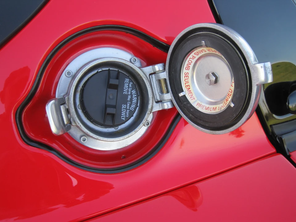 1997 Dodge Viper GTS 2nd Gen - Image 26 of 31