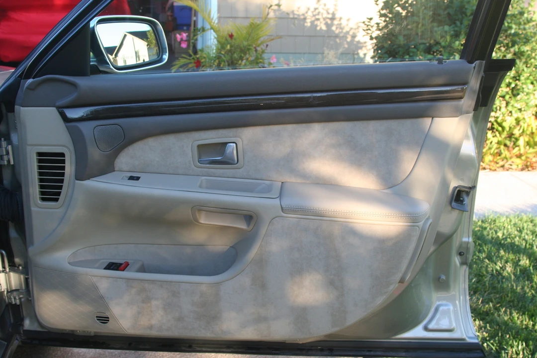 2002 Audi D2 S8 - Image 25 of 31