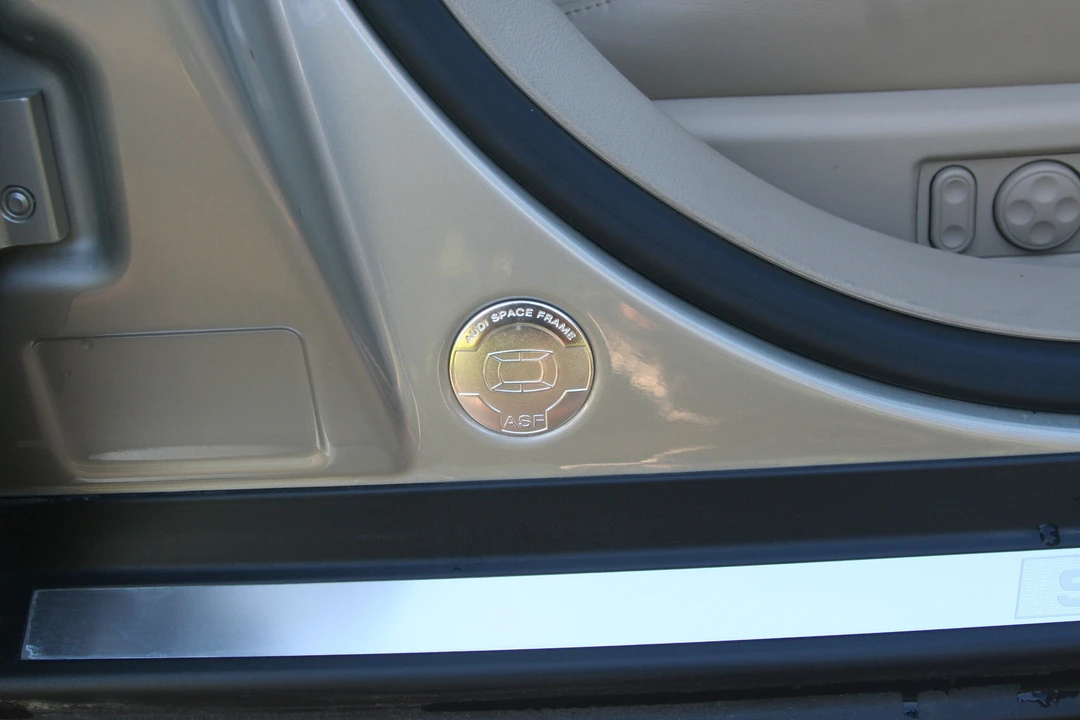 2002 Audi D2 S8 - Image 24 of 31