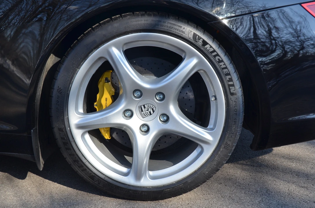 2005 Porsche 997 Carrera S - Image 18 of 31
