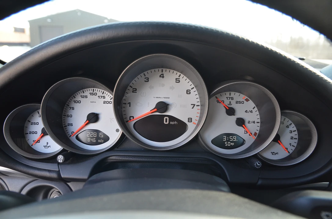 2005 Porsche 997 Carrera S - Image 27 of 31