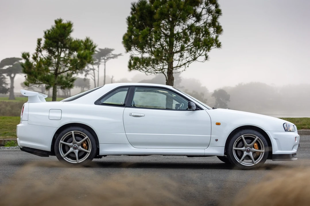 1999 Nissan R34 Skyline GT-R 10th Gen - Image 23 of 31
