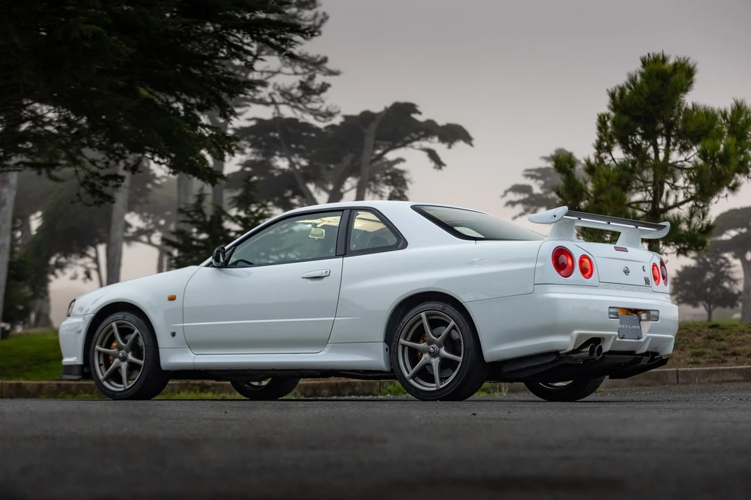 1999 Nissan R34 Skyline GT-R 10th Gen - Image 13 of 31