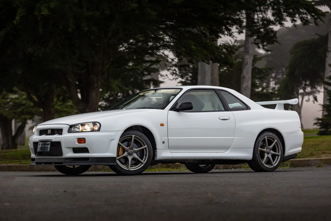 1999 Nissan R34 Skyline GT-R 10th Gen - Image 10 of 31