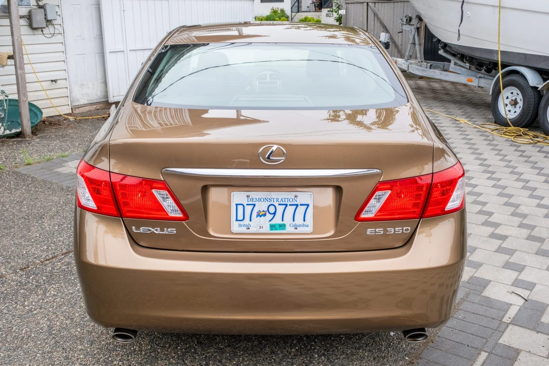 2007 Lexus ES 5th Gen - Image 14 of 31