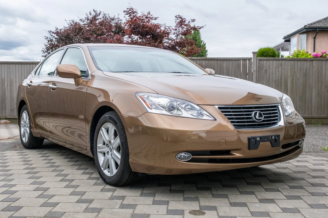 2007 Lexus ES 5th Gen - Image 9 of 31