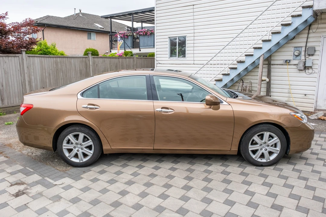 2007 Lexus ES 5th Gen - Image 16 of 31